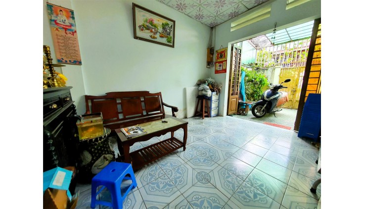 Bán nhà 63m2, 2pn, 1wc, sổ hồng chính chủ, 4.55 tỷ - Linh Chiểu