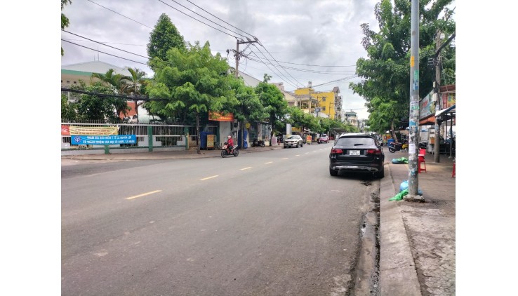 (1) Bán nhà mặt tiền , Phường 15, Quận Tân Bình diện tích 370m2 giá 30  tỷ + x tỷ