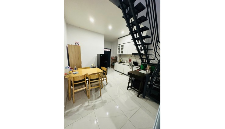 Bán nhà Phan huy Ich-gv, 2 Tầng, hẻm ô tô thông, 4*14.5m, hơn 200m ra mặt tiền, 
giá 5.6T