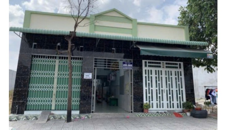 Bán Gấp nhà 2 tầng đường Lâm Thị Hố,Tân Chánh Hiệp Quận 12 chỉ 3 tỷ hơn.