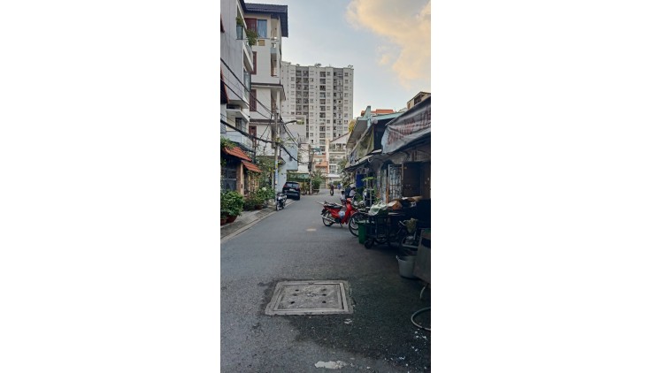 Bán nhà HXT Nguyễn Quý Anh, Q.TP 4,1x15,5 gần chợ, trường giá chỉ 5 tỷxx