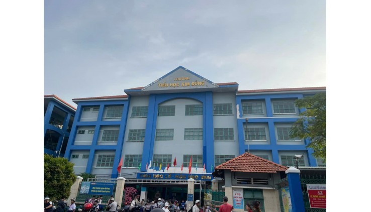 Bán Nhà 5 Tầng, đang KD Khách sạn đường Bình Thanh, 8x18m, 24 Phòng, giá 12.7 tỷ.