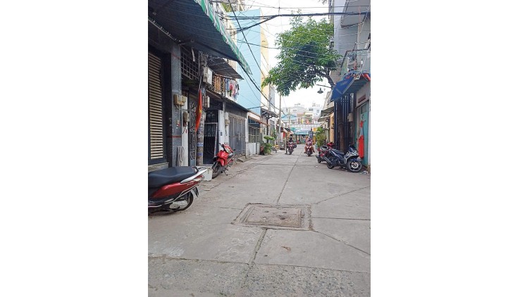 Gấp Bán Biệt Thự mi ni Đ số 12 BHH giáp Aeon Tân Phú hẻm 7m 51m2,2Tầng Nhỉnh 4tỷ