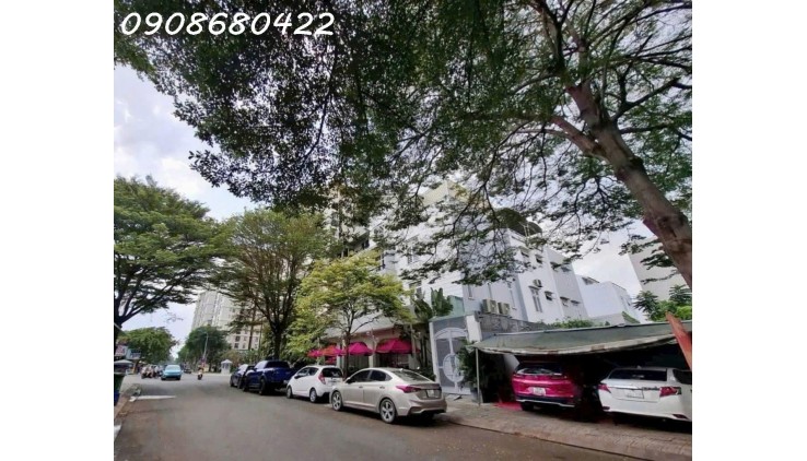 Bán nhà mặt phố Q.9, 100m², 3 tầng, 5PN, 12.5 tỷ, sổ hồng