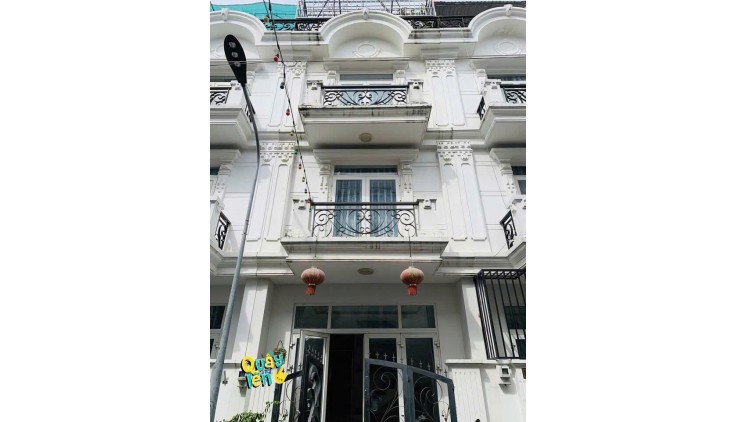 PHÂN LÔ Ở NGAY  - HÀ HUY GIÁP - Q12 - MẶT TIỀN ĐƯỜNG 8M -  KINH DOANH - 52M2- NHỈNH 6T