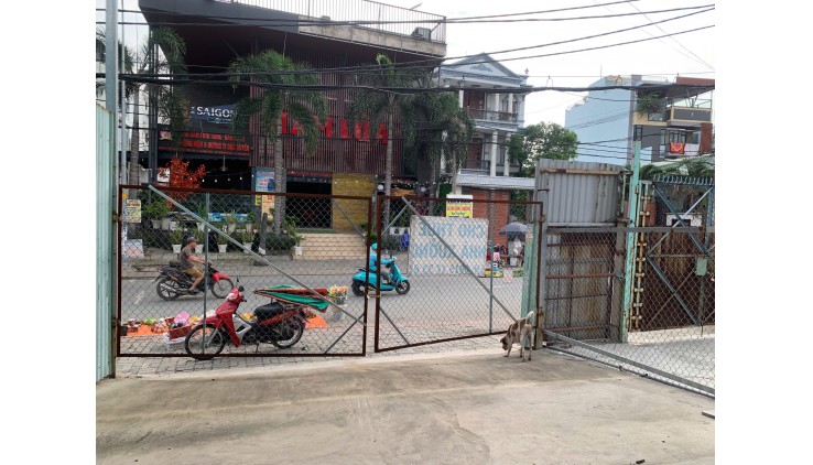 Bình Tân ! Cho thuê Nhà Xường 380 m2 ( 6m x 68m ) , MB 10E Nguyễn Văn Cự, tân Tạo A , 0915001750 ( Tel : C. Trân )