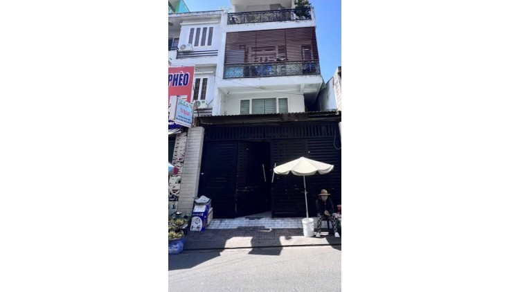 MT kinh doanh Trần Văn Quang, p10 Tân Bình, gấp bản giảm còn 13,5 tỷ.
