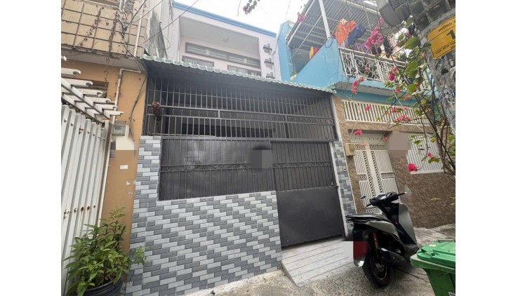 BÁN NHÀ GÒ VẤP_ 50M2_ CÁCH 50M RA XE TẢI TRÁNH_ NHỈNH 4 TỶ.