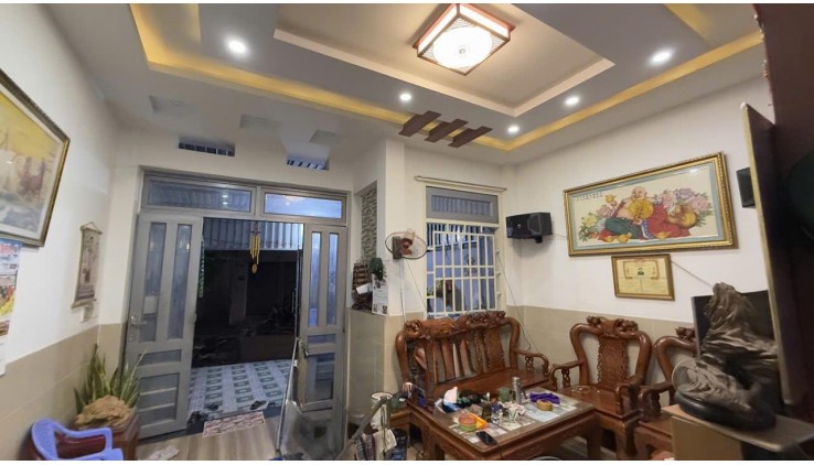 HXT 8M THÔNG - NGUYỄN ẢNH THỦ Q12 - 70M2 - 4TẦNG - 5PN - CHỈ NHỈN 5Tỷ