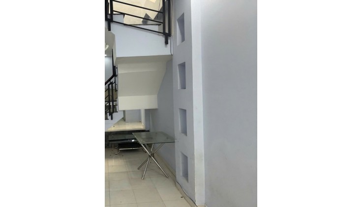 Nhà Mới đón tết, Giảm 400tr, DT 57m2 ( 4 x 15 ) x 2 T, Quận 2 Sầm Uất, giá chỉ 5.2 ty