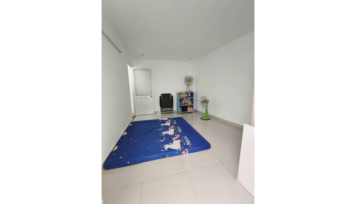 Nhà 2 tầng 70m2 cần bán gấp  phường Tân Chánh Hiệp Q12 chỉ hơn 3 tỷ.