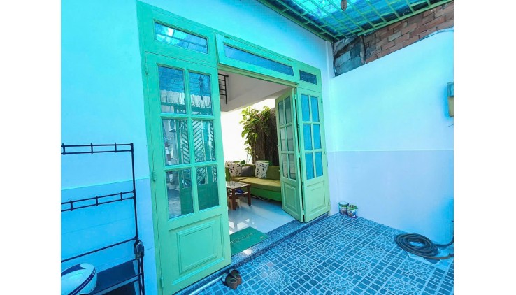 Nhà 2 tầng 70m2 cần bán gấp  phường Tân Chánh Hiệp Q12 chỉ hơn 3 tỷ.