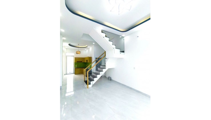Nhà Mới Xinh, Đón tết, Khu P lô, DTSD 102M2, Đường 10m, có vỉa hè, chỉ 3.15ty