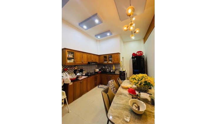 NGAY ĐẠI HỌC CÔNG NGHIỆP - 10M RA HẺM XE TẢI - 48M2 - 3 TẦNG ĐẸP - CHỈ HƠN 5 TỈ