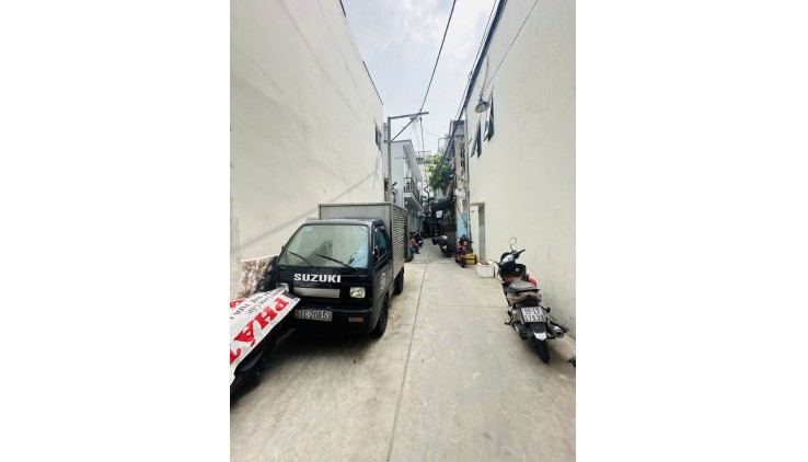 Bán nhà mơi hẻm oto Vườn Lài quận Tân Phú  Dtcn 62- 4 x 15-2 tang chỉ 6.2 ty tl