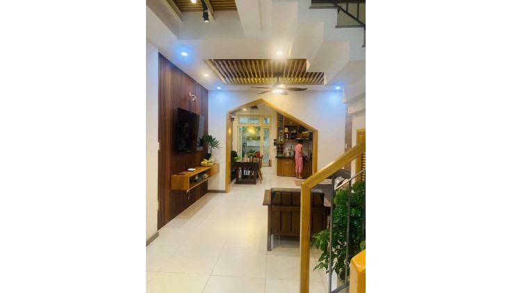 SIÊU PHẨM 4 TẦNG GÒ VẤP - XH ĐỔ CỬA - 75M2  - CHỈ 7 TỶ HƠN TÍ