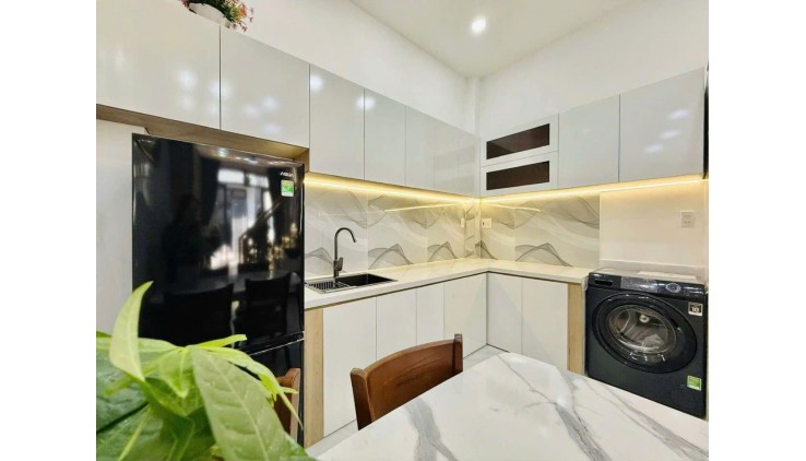 NHÀ MỚI Ở NGAY -  2 TẤNG - PHƯỜNG 16 GÒ VẤP - 30M2 - CHỈ NHỈNH 4 TỶ TÍ XÍU