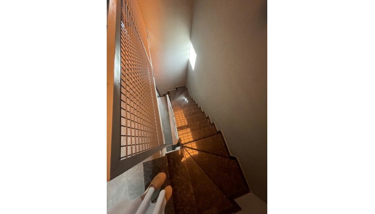 Bán nhà Phường 5, Quận 8 , 4 lầu , 72m2 , 5PN tuyệt đẹp chỉ 8,5 tỷ