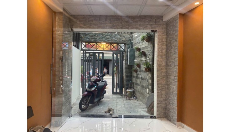 CÁCH 500M MẶT TIỀN ĐỖ XUÂN HỢP, PHƯỚC LONG B, THỦ ĐỨC - 34M2 - 2 TẦNG,2PN,SÂN THƯỢNG - 4TY6