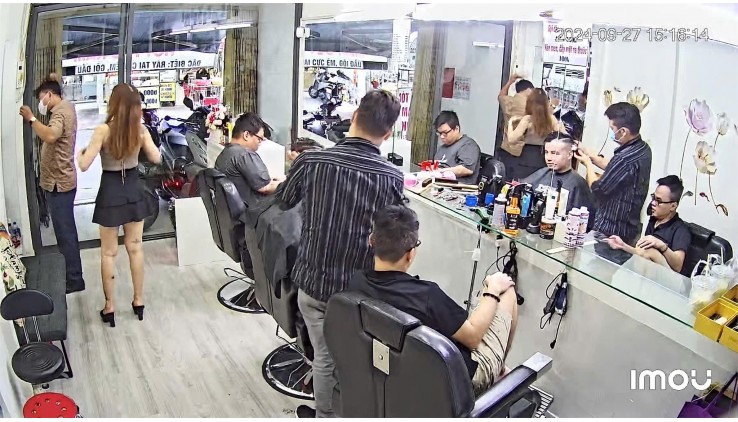 CHÍNH CHỦ SANG NHƯỢNG TIỆM TÓC NAM Tại 121 Phan Văn Trị, Phường 14, Quận Bình Thạnh, HCM