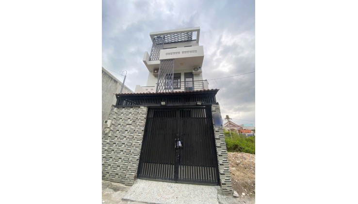 NHÀ BƯNG ÔNG THOÀN,PHƯỜNG PHÚ HỮU, TP THỦ ĐỨC - 50M2, NGANG 4.8M - 3 TÂNG,4PN - GIÁ 4.9TY