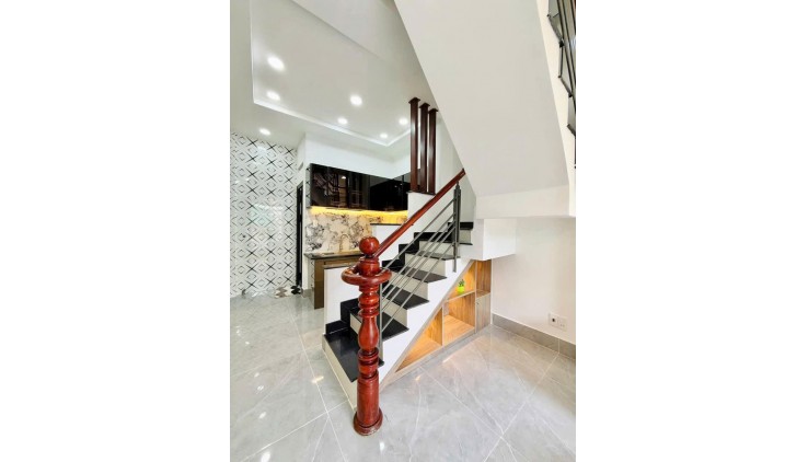 CHỈ 3.45 Đ, HẺM XE HƠI NGUYỄN DUY CUNG GV (3.2*8M), VỊ TRÍ NGAY CHỢ TRƯỜNG HỌC