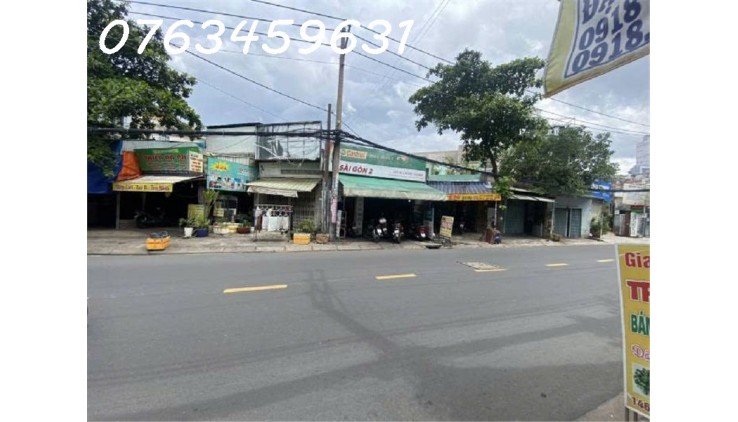 trước mặt NGÃ 4 THOẠI NGỌC HẦU +LŨY BÂN BÍCH QUẬN TÂN PHÚ - TRỤC mặt đường SẦM UẤT NHẤT địa điểm -ĐANG mang lại THUÊ 16TR/THÁNG