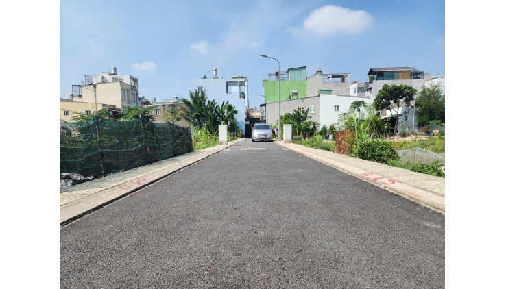 Gấp bán 5 lô đất 26/3 ngay Aeon Tân Phú sát chợ hẻm nhưa 7m khu phân lô 56m2,Nhỉnh 4 tỷ