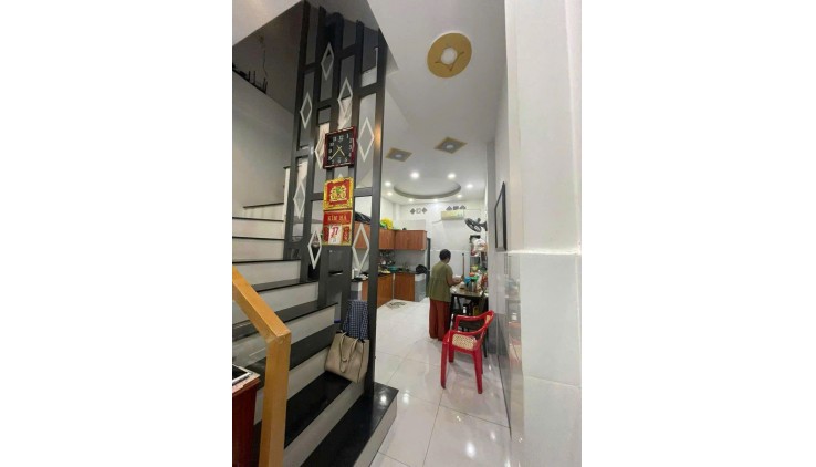 BÁN NHÀ 3 TẦNG CƯ XÁ PHÚ LÂM A, P12,Q6, 40m2 HẺM 3.5M CHỈ 5.35 TỶ