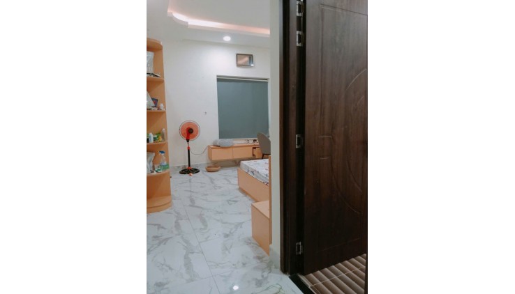 BÁN NHÀ GIÁ TỐT 4 TẦNG  MẶT PHỐ HỒNG BÀNG  P9 Q6 NGANG 4.7 M X 23M GIÁ 16 TỶ TL