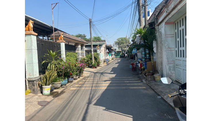 Bán nhà 2 Lầu 91m2 Linh Xuân,đường xe tăng,gần chợ Linh Xuân,giá đầu tư