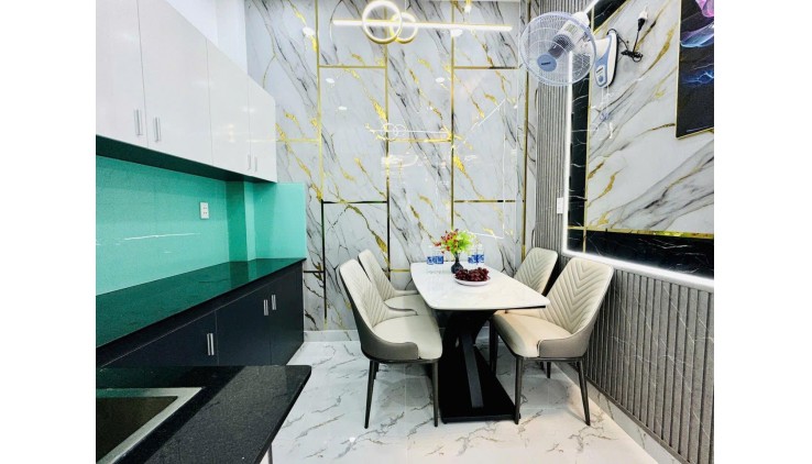 Nhà mới đón Tết - nhỉnh 3 tỷ - full nội thất - 33m2 - 2 tầng- ngay ngã 4 Quang trung/ Phan Huy Ích - Gò Vấp