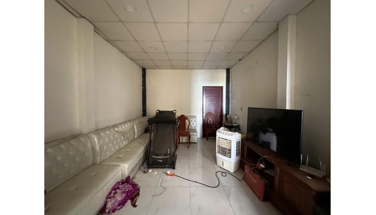 MẶT TIỀN KD SIÊU ĐỈNH LÊ VĂN THỌ - QUANG TRUNG  - GÒ VẤP-- DÒNG TIỀN 300 TRIỆU/NĂM.