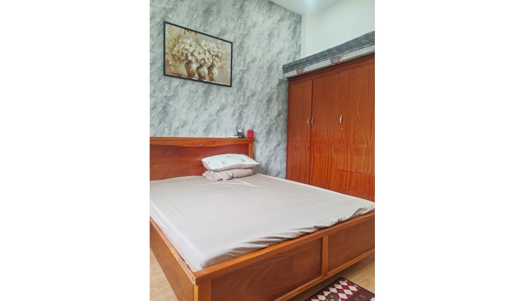 BÁN NHÀ BÌNH THẠNH, 42M2, 2 TẦNG, CÁCH 2 CĂN RA HXH THÔNG _ NHỈNH 5 TỶ.
