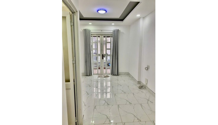 BÁN NHÀ 4 TẦNG CHO THUÊ 21 TRIỆU, ĐƯỜNG TRẦN BÌNH TRỌNG Q10, 50M2, HXH GIÁ 8.5 TỶ