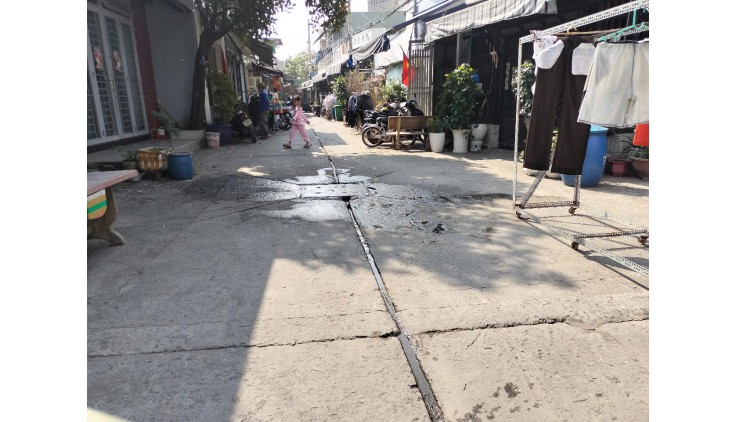 Bán Gấp nhà Lô Tư Gò Xoài hẻm 6m xe hơi vào nhà 97m2,4 Tầng đúc BTCT 4 tỷ 990