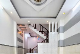 BÁN NHÀ LÝ THÁNH TÔNG  2 mặt tiền HẺM OTO THÔNG  8 TỶ .