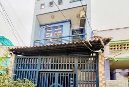 GẦN NGÃ 4 XÃ - HẺM 5M  - SÁT MẶT TIỀN - 70M - 4 X17.5 - 3 TẦNG - 3PN NHỈNH 4 TỶ