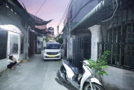 BÁN NHÀ LÔ GÓC KHÔNG LỘ GIỚI - HẺM Ô TÔ NỞ HẬU TÀI LỘC - 58M2, 2 TẦNG - KHU AN NINH - CHỈ NHỈNH 4 TỶ.