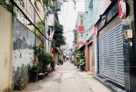 HXH ĐỖ CỬA NGAY PHẠM VĂN HAI - NGUYỄN BẶC - 4 TẦNG BTCT