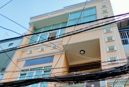Bán nhà Cách Mạng Tháng 8 Phường 13 Quận 10 DT: 5,2x13m: 3 tầng nhỉnh 9 tỷ