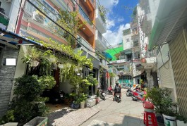Bán nhà DT 72m2, Hẻm xe hơi Đường Nguyễn Sơn, Quận Tân Phú