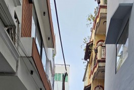 Siêu phẩm nhà Phố 2 MT , vào ở liền Quận 3 DT 4x14m 2 lầu hẻm thông tứ tung chỉ 11.7 Tỷ