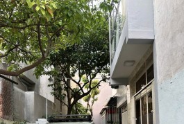 BÁN NHÀ GÒ VẤP_ HXH _ 65M2 _ 4PN _ 5WC _ CÓ 2 SÂN THƯỢNG.