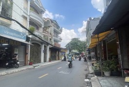 Nhà 2 mặt tiền Nguyễn Văn Công-Gv, 3 lầu, (3.7- 9.5m, ngã 6 gv kinh doanh sầm uất, 6.8T (tl)