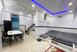 HẺM XE HƠI  - NGANG 5M HIẾM - 5 TẦNG - PHẠM VĂN CHIÊU - GÒ VẤP