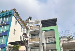 Cho thuê nhà nguyên căn mặt tiền đường Huỳnh Văn Bánh tiện kinh doanh