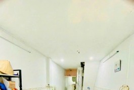 Nhà đẹp- giá tốt cần bán Nhà hẻm 82m2, 2 phòng ngủ, đường Ngô Gia Tự, Q.10
