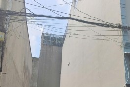Hàng Thơm lô đất lọt khe đường số 11 BHH gần AEON Tân Phú 62m2 hẻm 6m thông 4 tỷ2