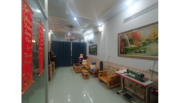 NHÀ MẶT TIỀN CHỢ TAM HÀ, 3 TẦNG 84M2, ĐƯỜNG SỐ 6, LINH ĐÔNG, 12 Tỷ.